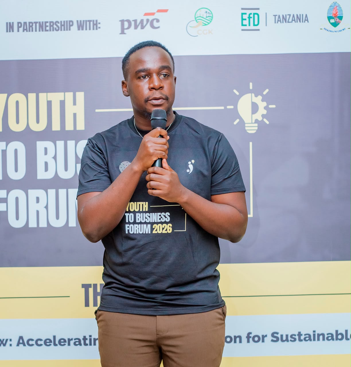 Valence Mwigani speaking at Youth to Business Forum 2026